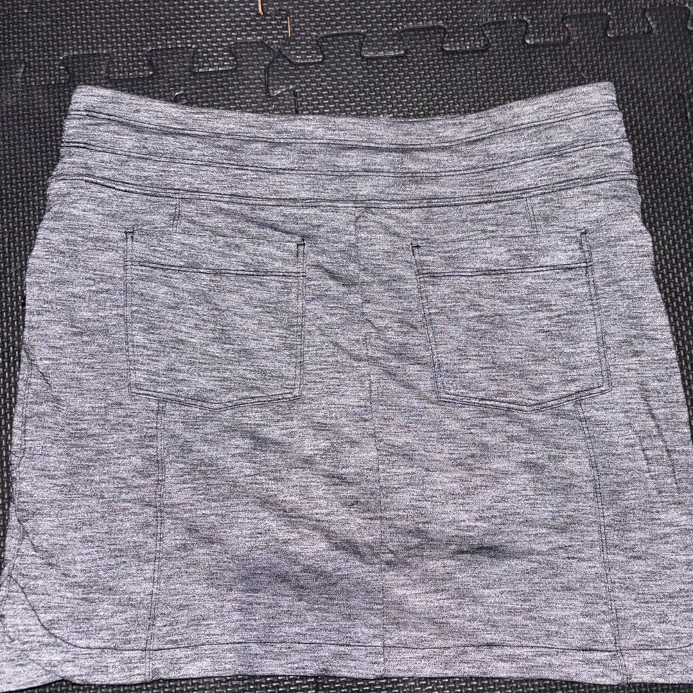 Athleta Heather Gray Mini Skirt - Picture 3 of 3